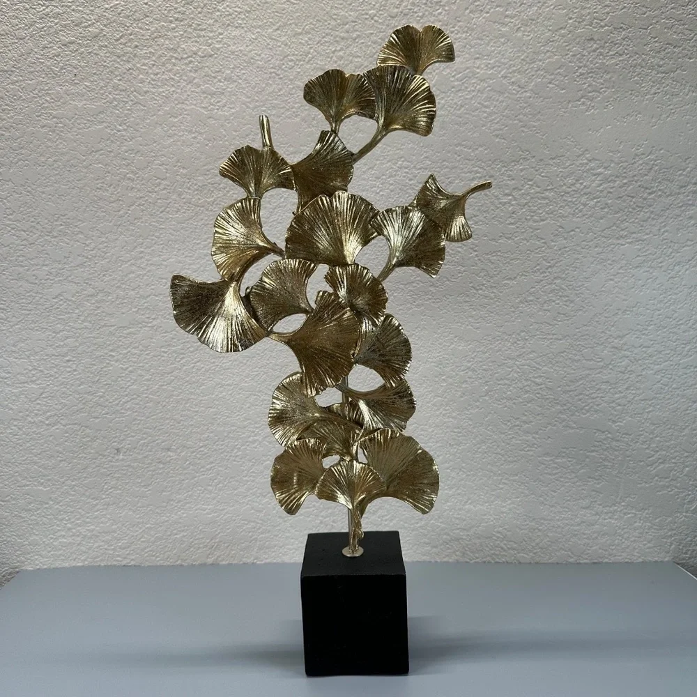 Deco 79 Polystone Foral Handmade Decorative Sculpture Home Decor Minimalist